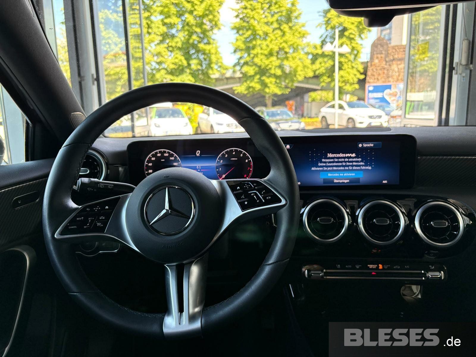 Mercedes-Benz A 200 Progressive - Samsaru's Car Outlet