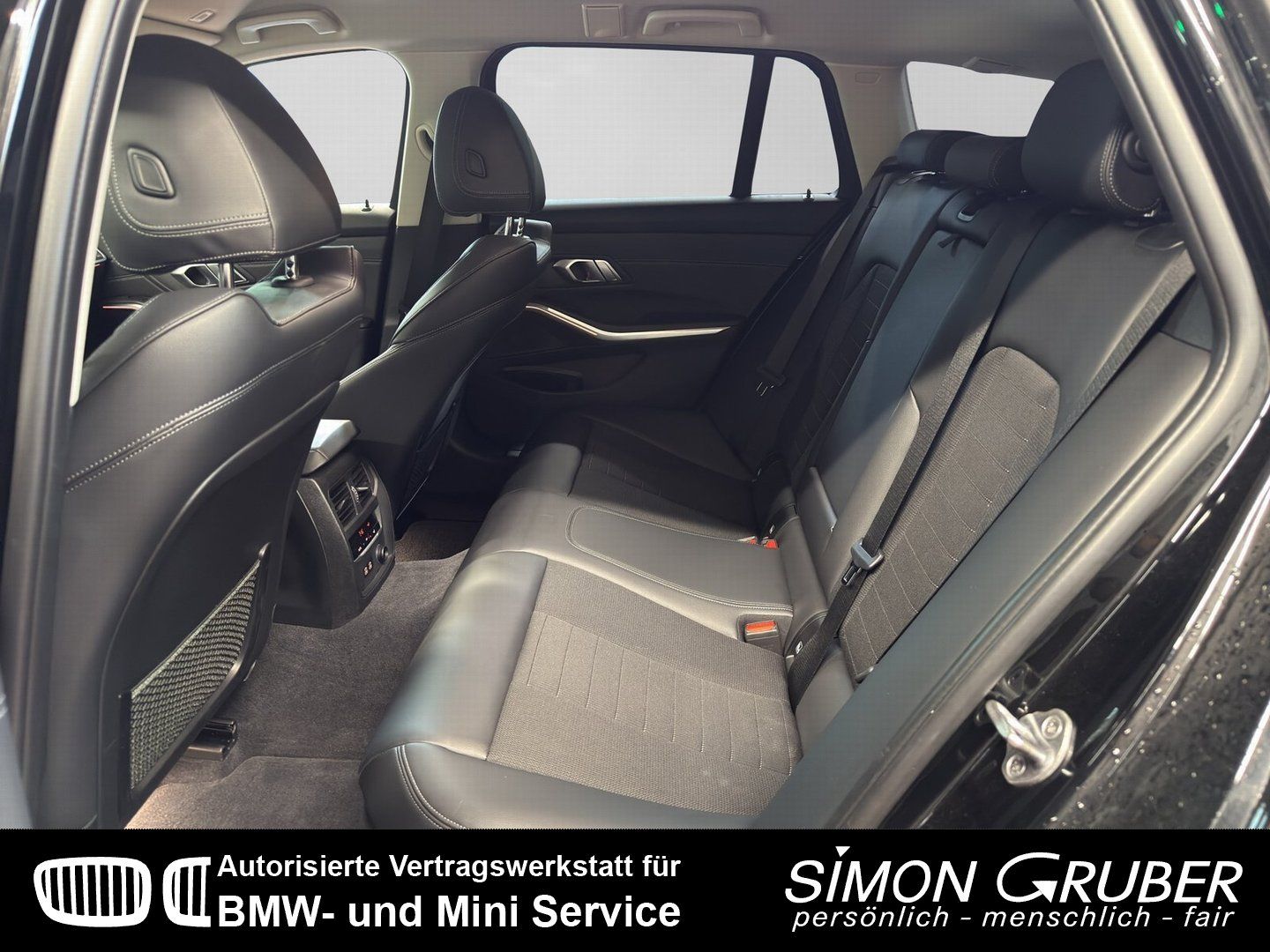 BMW 318 d touring Sport Line - Samsaru's Car Outlet