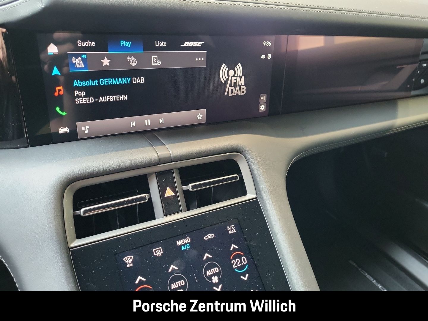 Porsche Taycan 4 Cross Turismo InnoDrive Surround-View