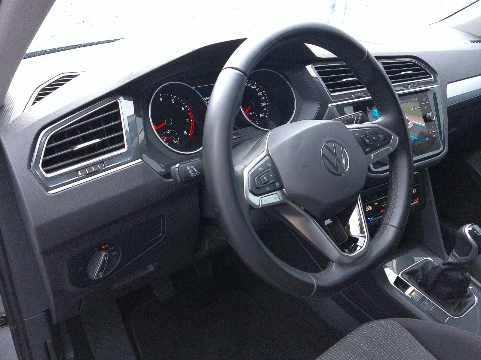Volkswagen Tiguan 1.5 TSI BMT 110KW Facelift - Samsaru's Car Outlet