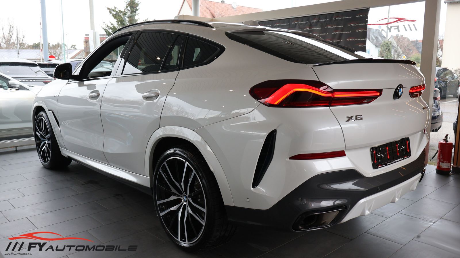 BMW X6 40 d xDrive M Sportpaket Pro* Luftf* AHK* Pan