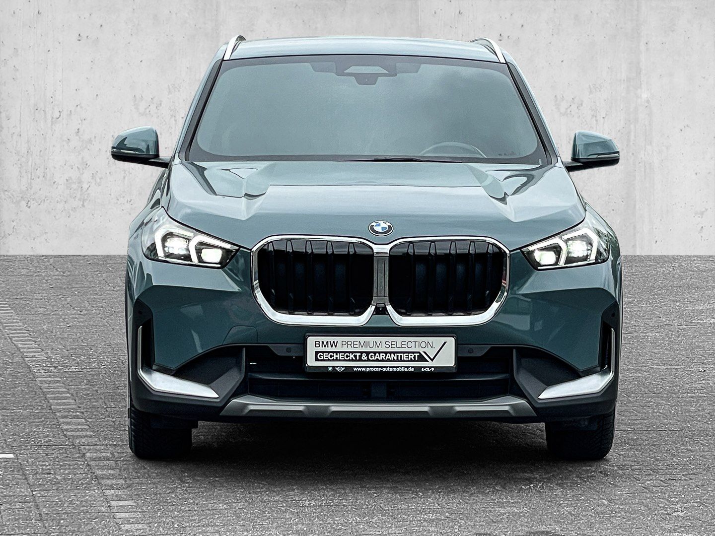 BMW X1 xDrive20d - Samsaru's Car Outlet