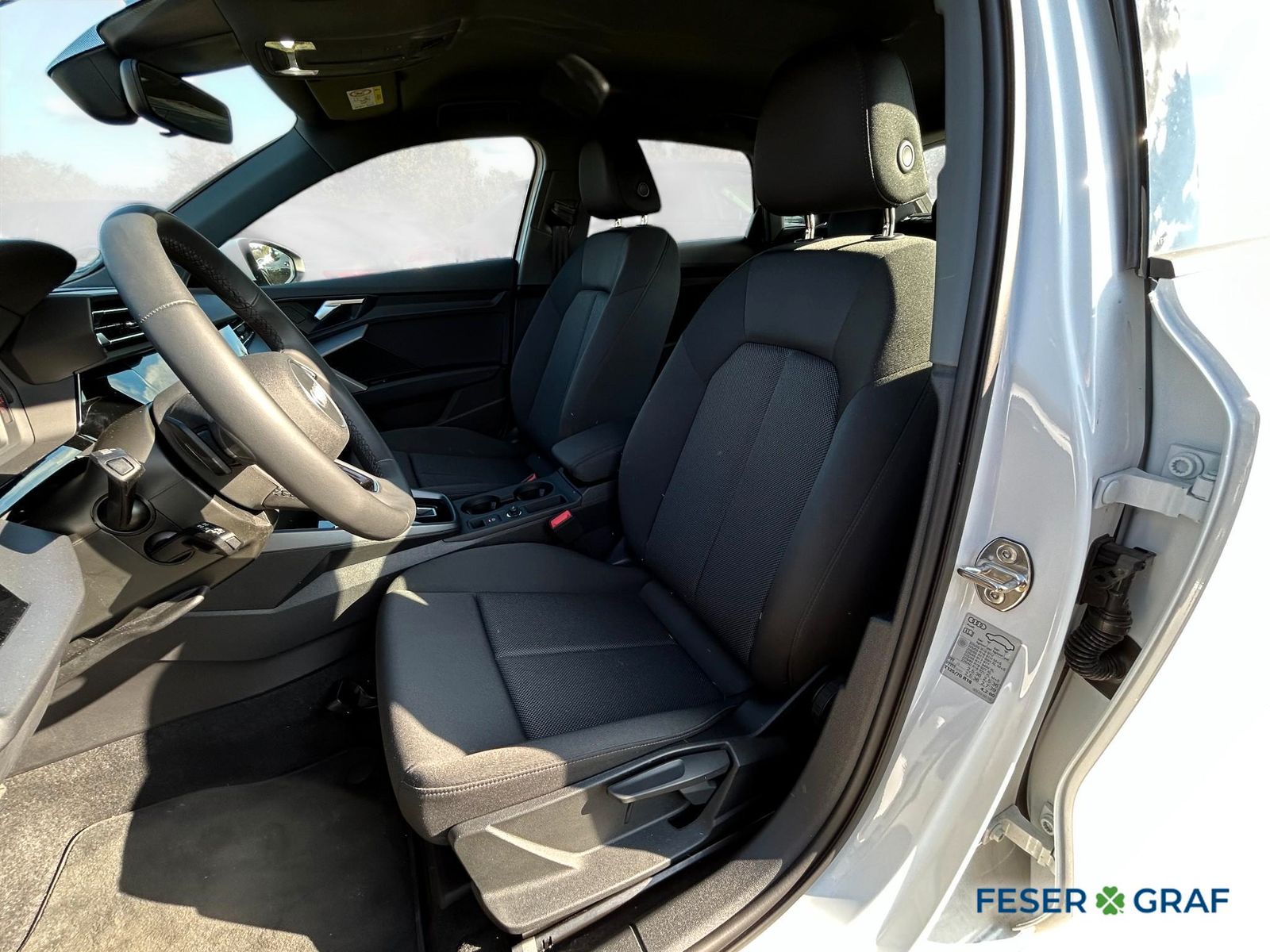 Audi A3 Sportback 30 TFSI SHZ/CarPlay/GRA/PDC