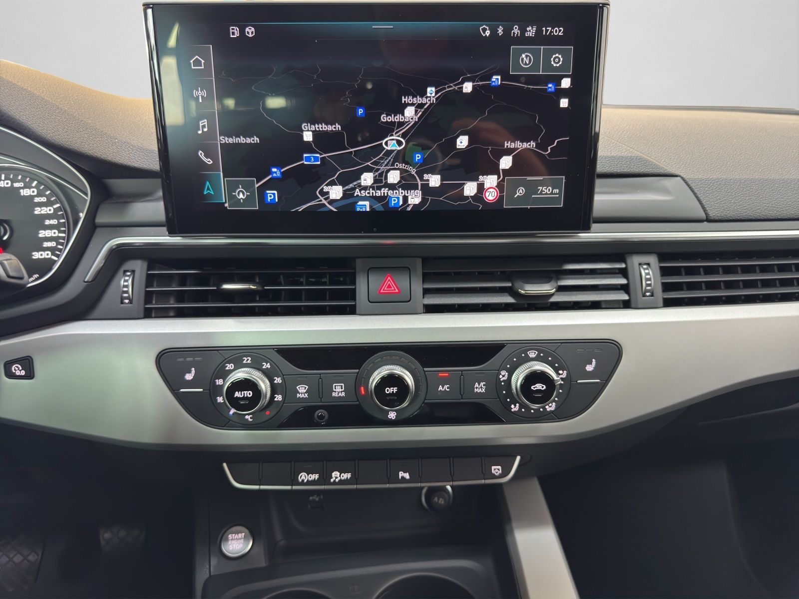 Audi A4 Avant 35 TFSI - Samsaru's Car Outlet