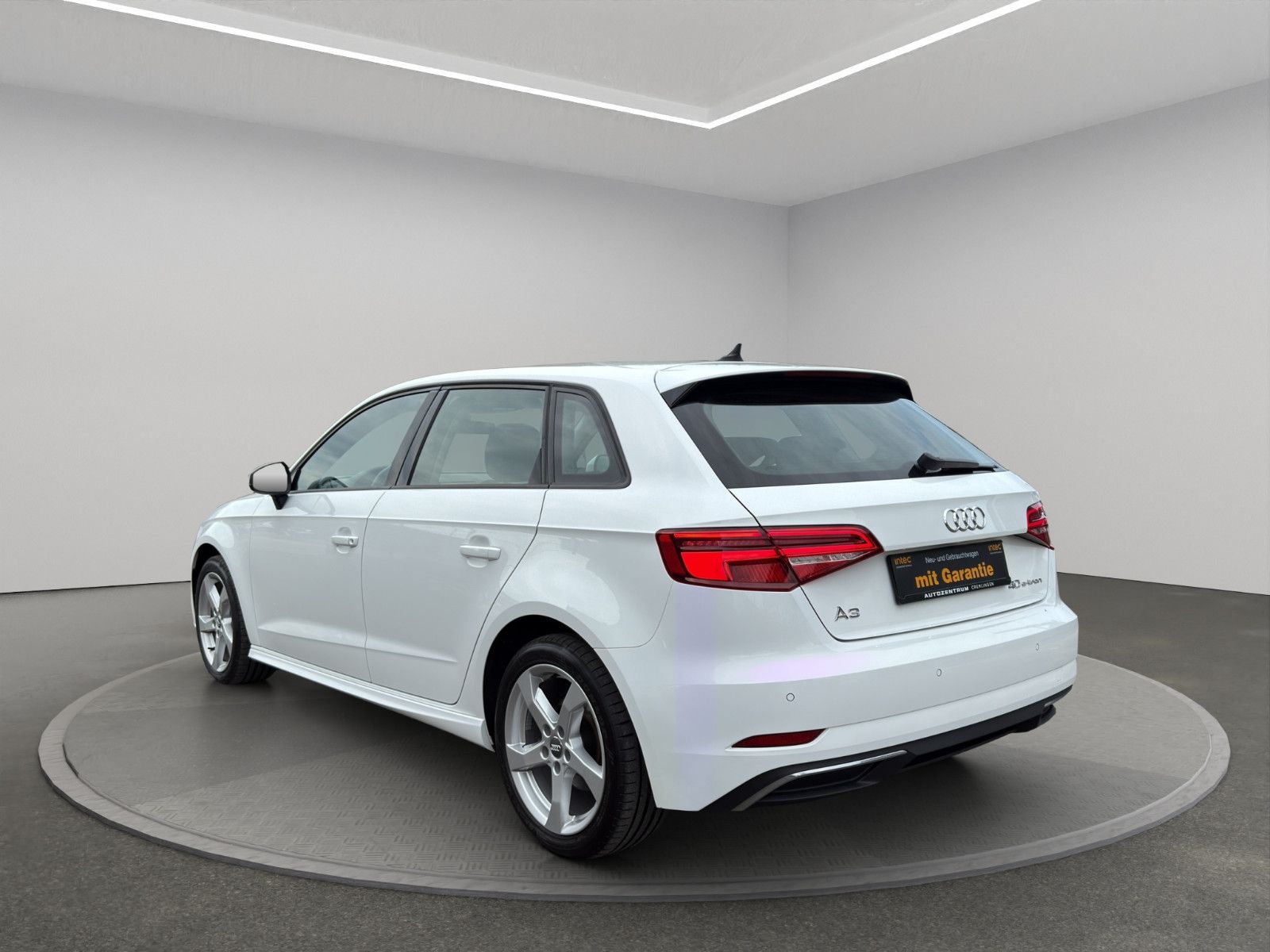 Audi A3 Sportback 40 e-tron - Samsaru's Car Outlet