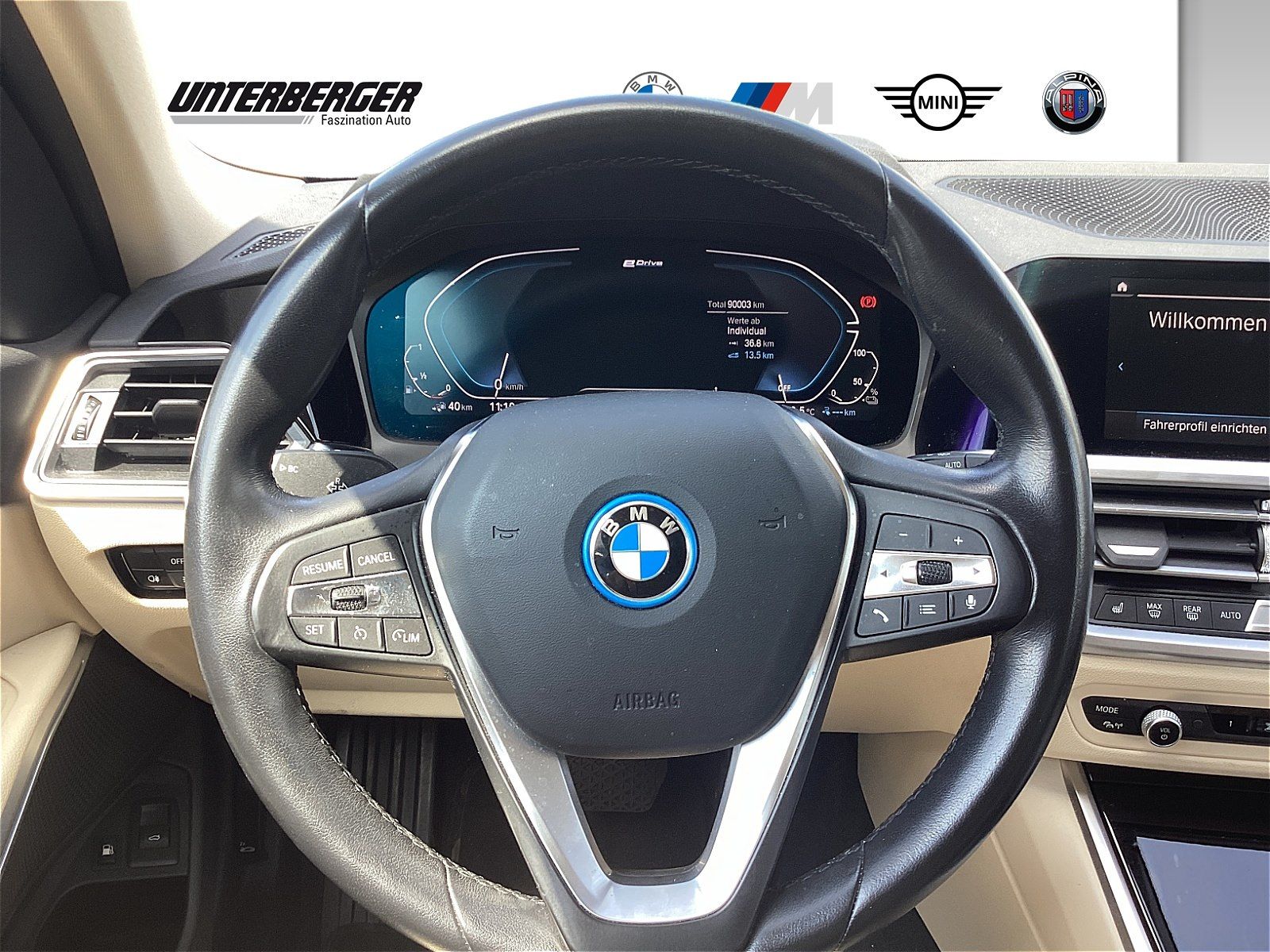 BMW 320e Touring Sport Line - Samsaru's Car Outlet