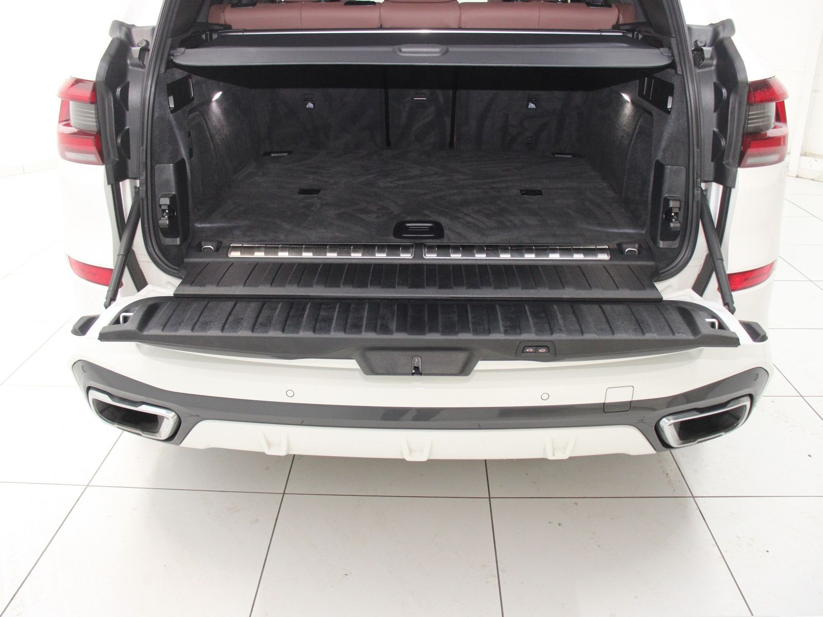 BMW X5 xDrive45e M Sportpaket DAB LED WLAN Shz PDC