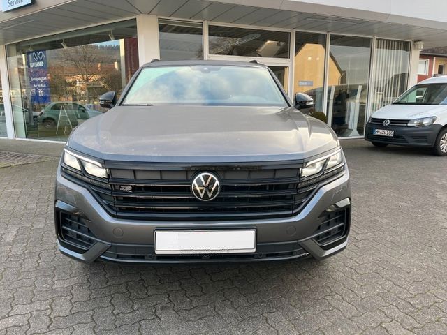 Volkswagen Touareg 3.0 TDI R-Line - Samsaru's Car Outlet