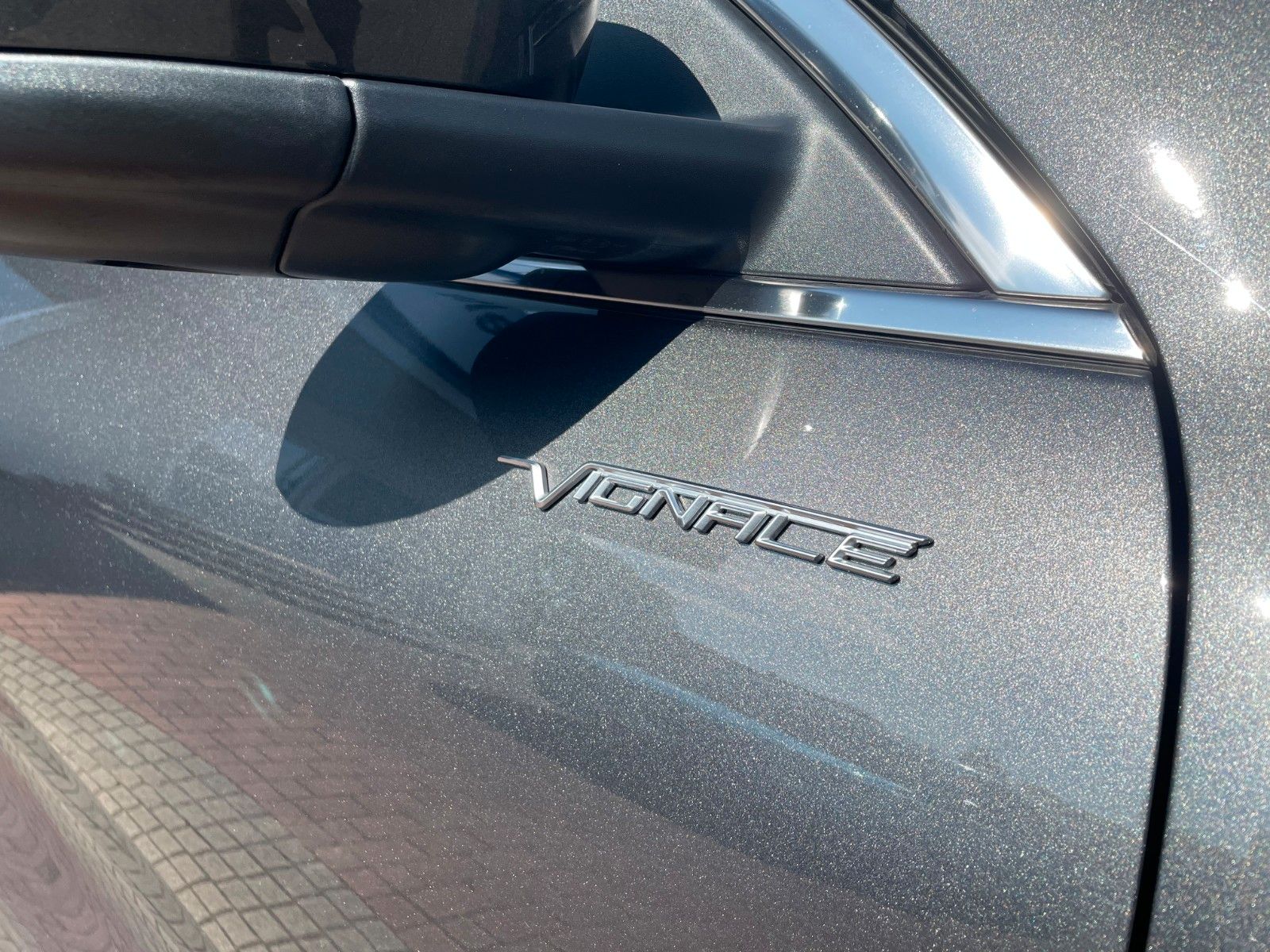 Ford Kuga FHEV Vignale - Samsaru's Car Outlet