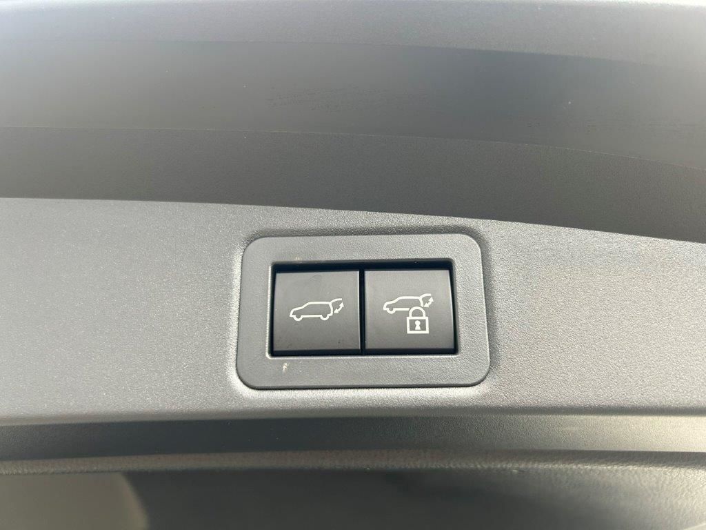 Toyota Corolla 2,0l GR Sport Hybrid TS ACC LED SHZ RFK