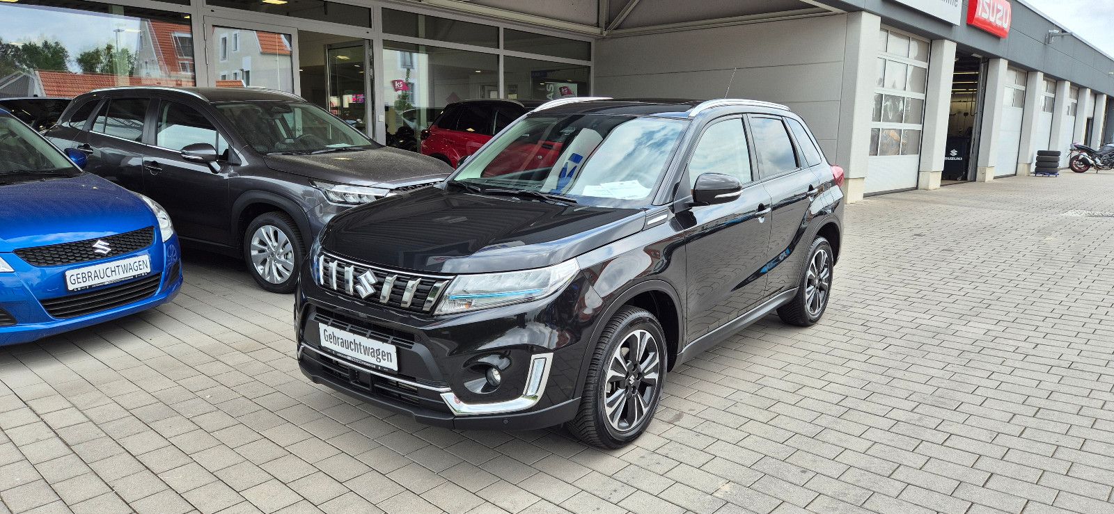 Suzuki Vitara 1.4 BOOSTERJET Hybrid Comfort+ - Samsaru's Car Outlet