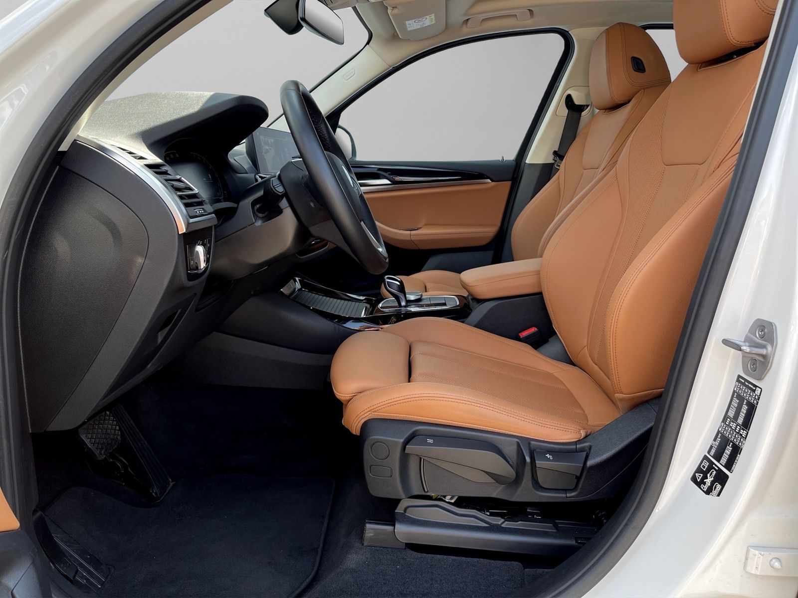 BMW X3 xDrive20i - Samsaru's Car Outlet