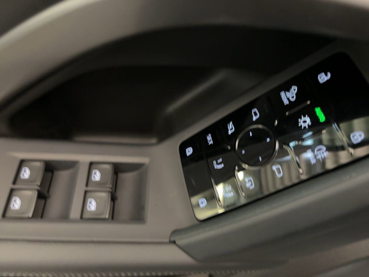 Audi Q5 TDI quattro S tronic - Samsaru's Car Outlet