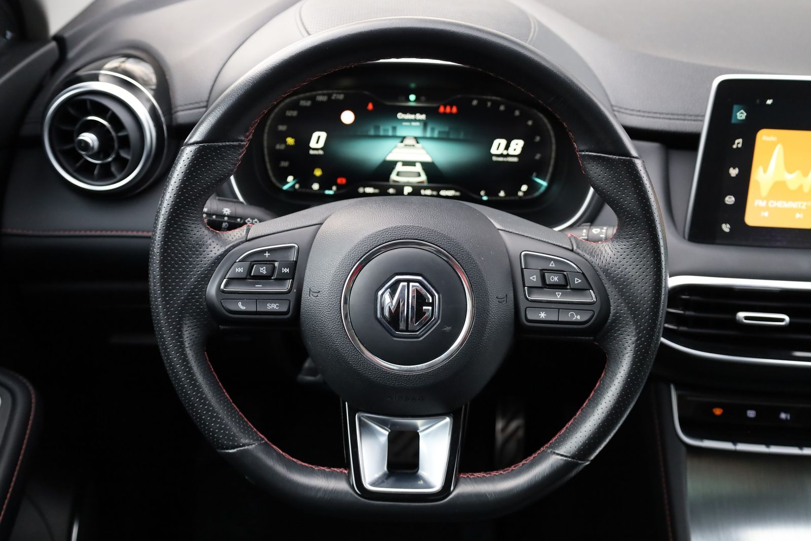 MG HS 1.5 T-GDI Luxury Aut. LED Navi Pano 360°