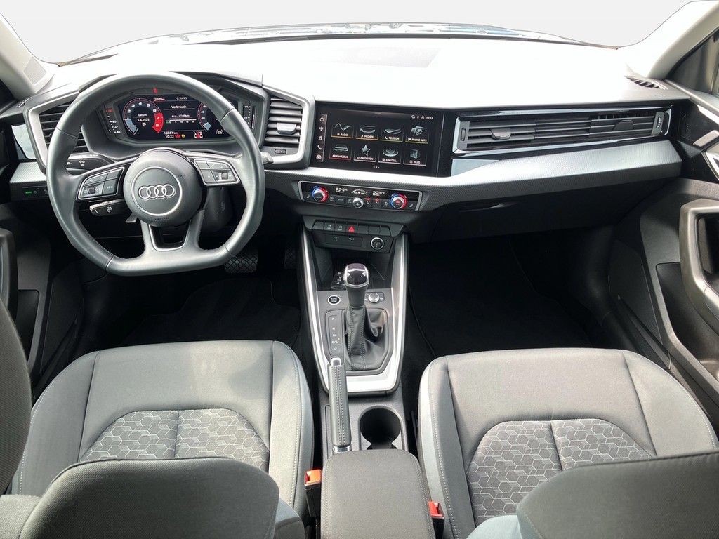Audi A1 Sportback 25 TFSI S tronic advanced - Samsaru's Car Outlet