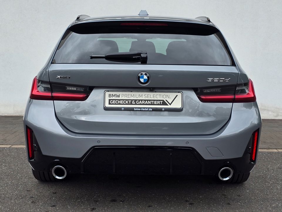 BMW 320d xDrive Touring M Sportpaket*Pano*HIFI*19"LM