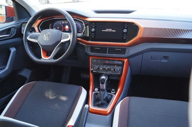 Volkswagen T-Cross R line - Samsaru's Car Outlet