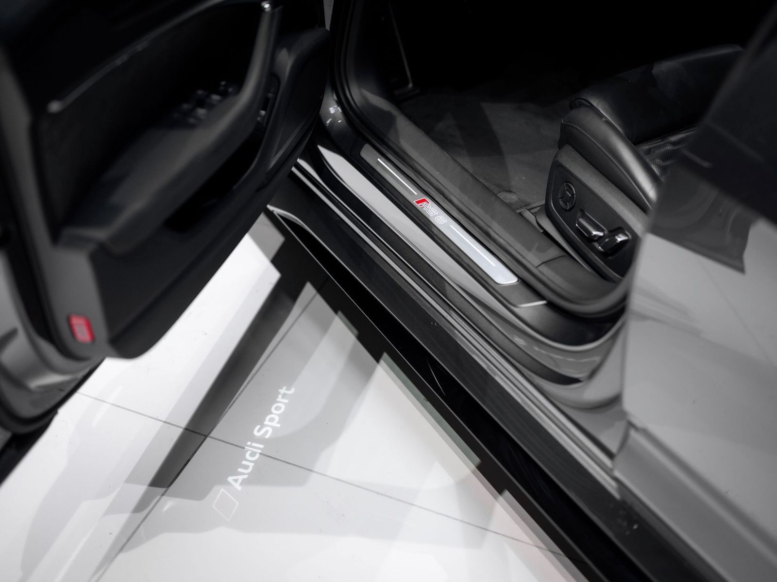 Audi RS6 4.0 TFSI tiptronic quattro