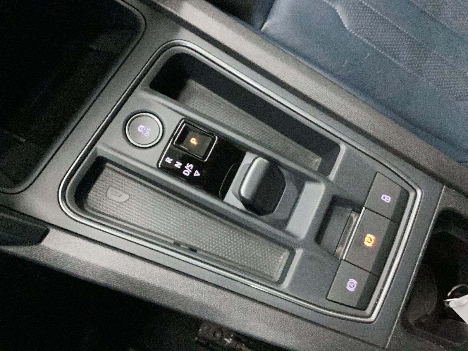 Cupra Formentor 4D VZ MATT PANO AHK LEDER