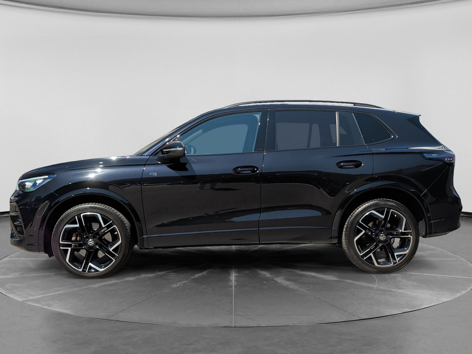 Volkswagen Tiguan 2.0TDI R-LINE +LEDER+DCC+