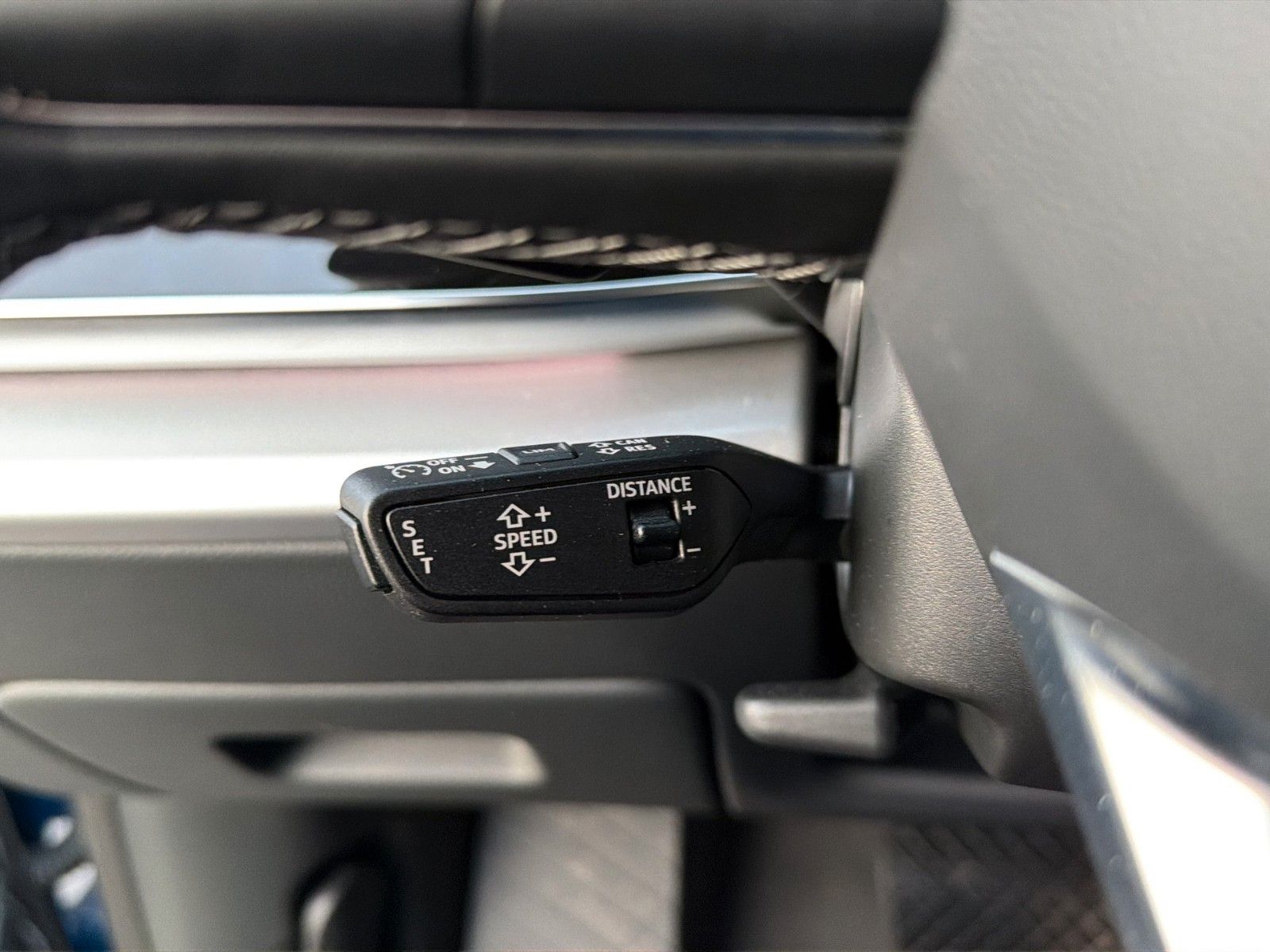 Audi Q8 50 TDI quattro S line 21"  Valcona B&O Laser