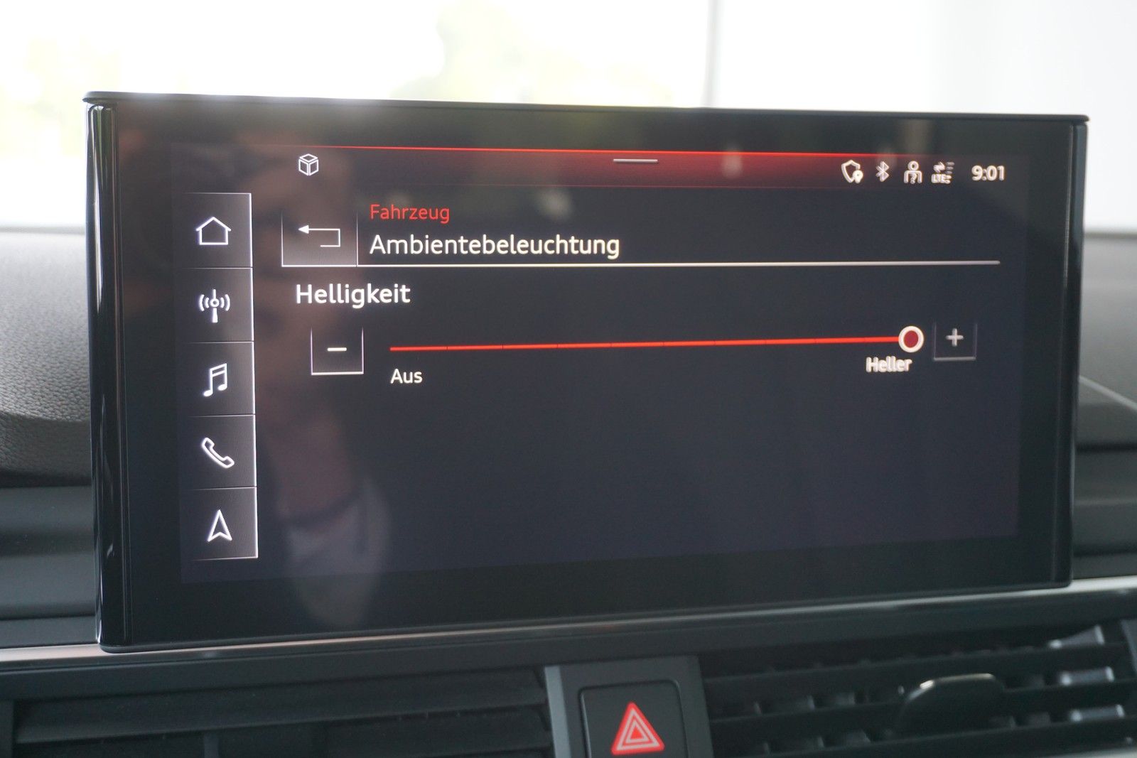 Audi A4 Avant 45 TDI quattro S line - Samsaru's Car Outlet