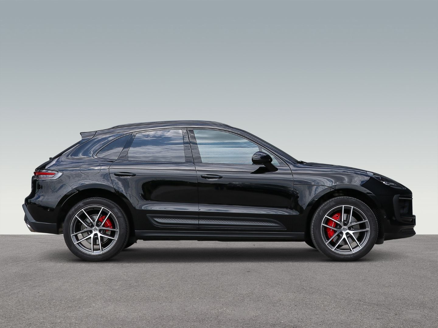 Porsche Macan S - Samsaru's Car Outlet