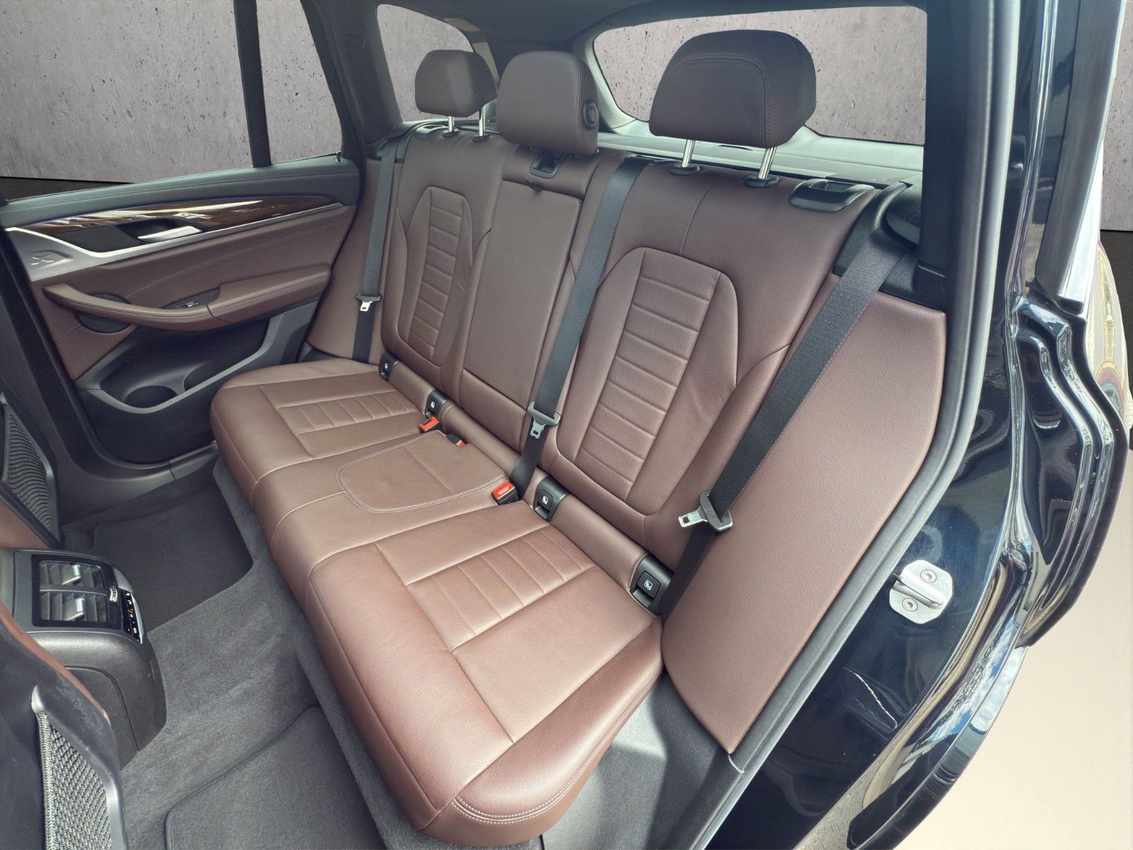 BMW X3 xDrive 30 d M Sport - Samsaru's Car Outlet