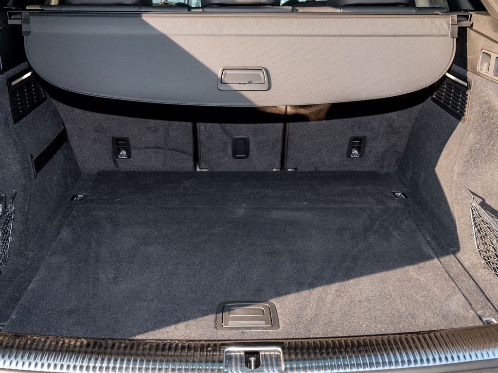 Audi Q5 Sportback 40 TDI quattro S line - Samsaru's Car Outlet