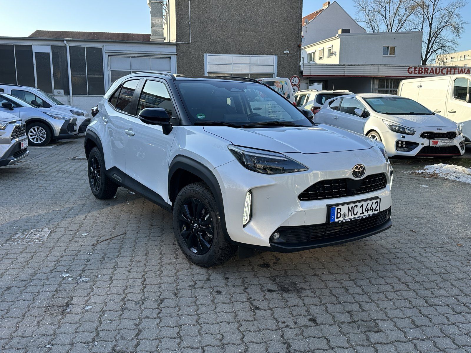 Toyota Yaris Cross 1.5l Hybrid FWD Style Plus + Safety-