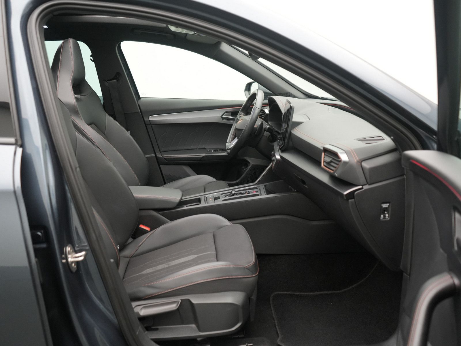 Cupra Formentor VZ e-Hybrid ACC AHK NAVI SHZ PANO