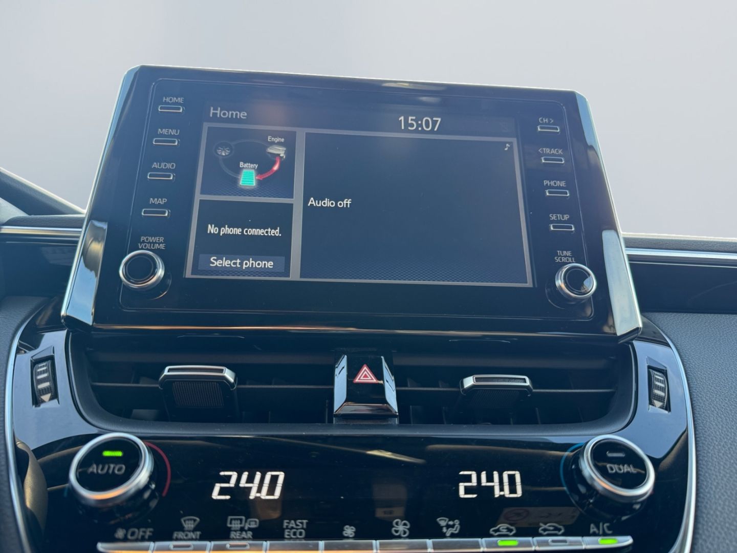 Toyota Corolla 2.0 Hybrid Team D *Technik Paket*SHZ*CAM