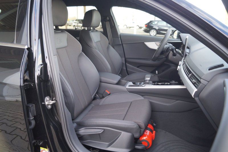 Audi A4 Avant S-Line 40TFSI - Samsaru's Car Outlet
