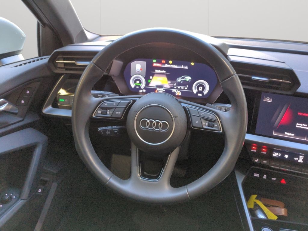 Audi A3 Sportback 40TFSIe S tronic S line LED Navi SH