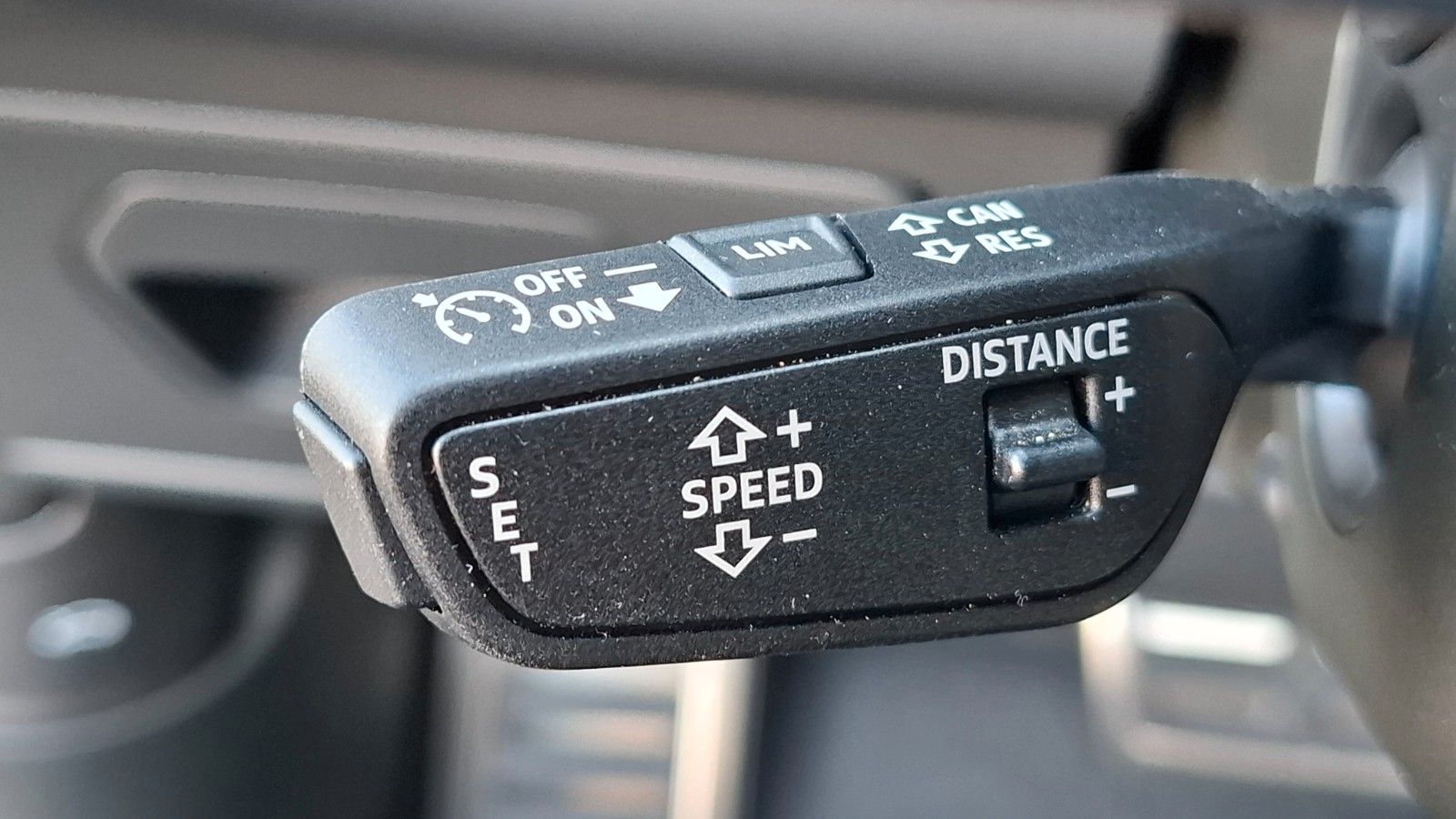 Audi RS 6 Avant 4.0 TFSI quattro performance AHK