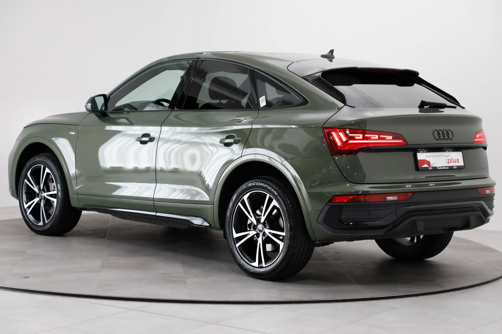Audi Q5 Sportback 40 TDI quattro S line - Samsaru's Car Outlet
