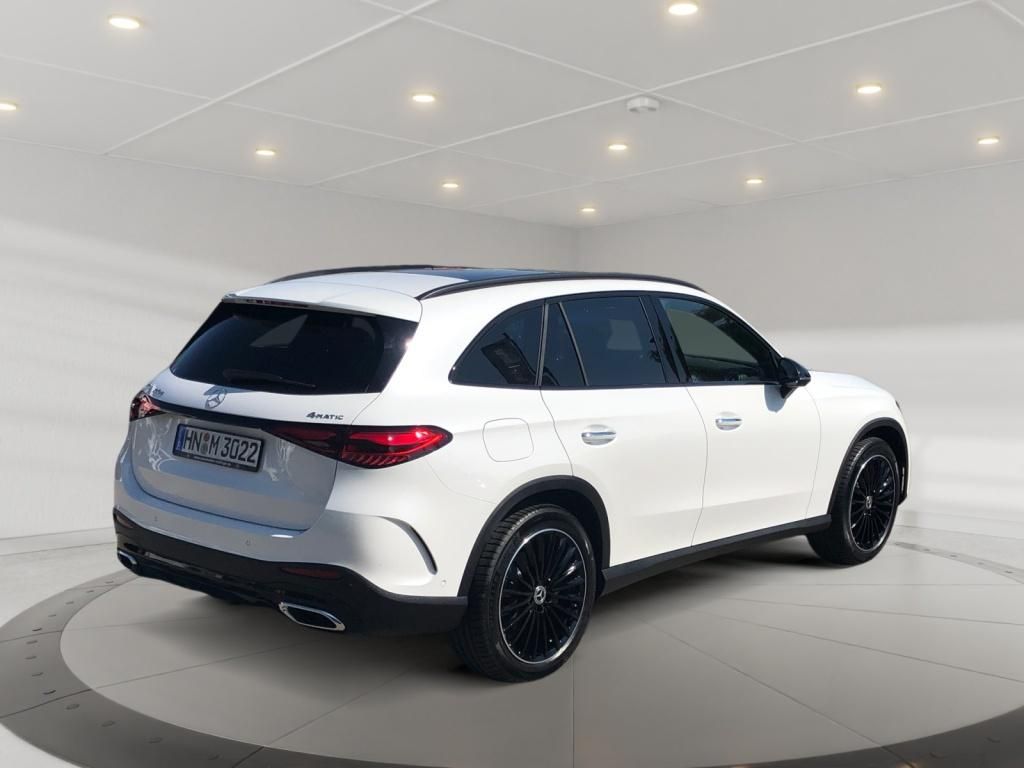 Mercedes-Benz GLC 300 d 4MATIC +AMGPremium+20Z+Night+Pano+AHK