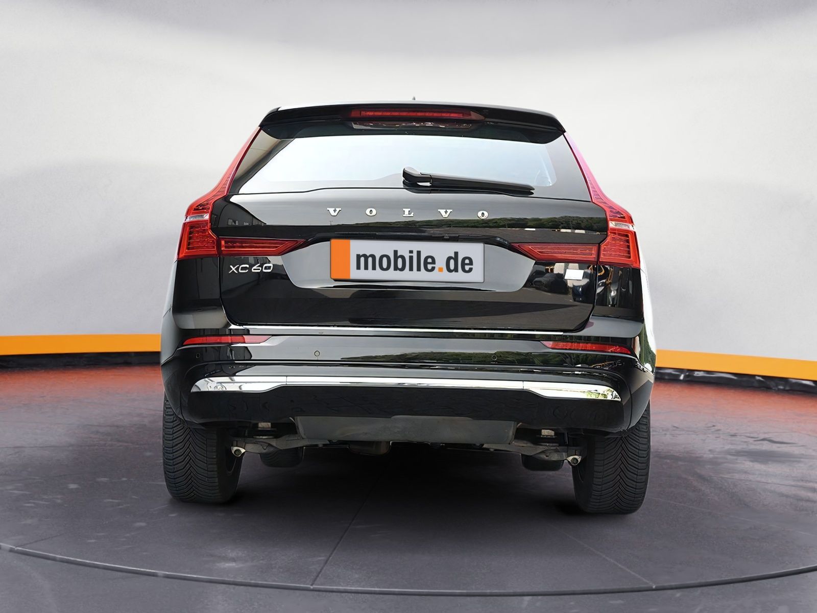 Volvo XC60 T6 AWD CORE - Samsaru's Car Outlet