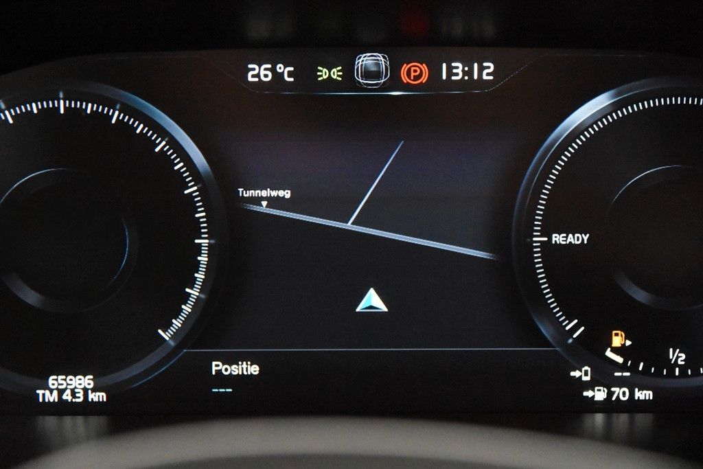 Volvo XC60 T6 AWD Recharge - Samsaru's Car Outlet