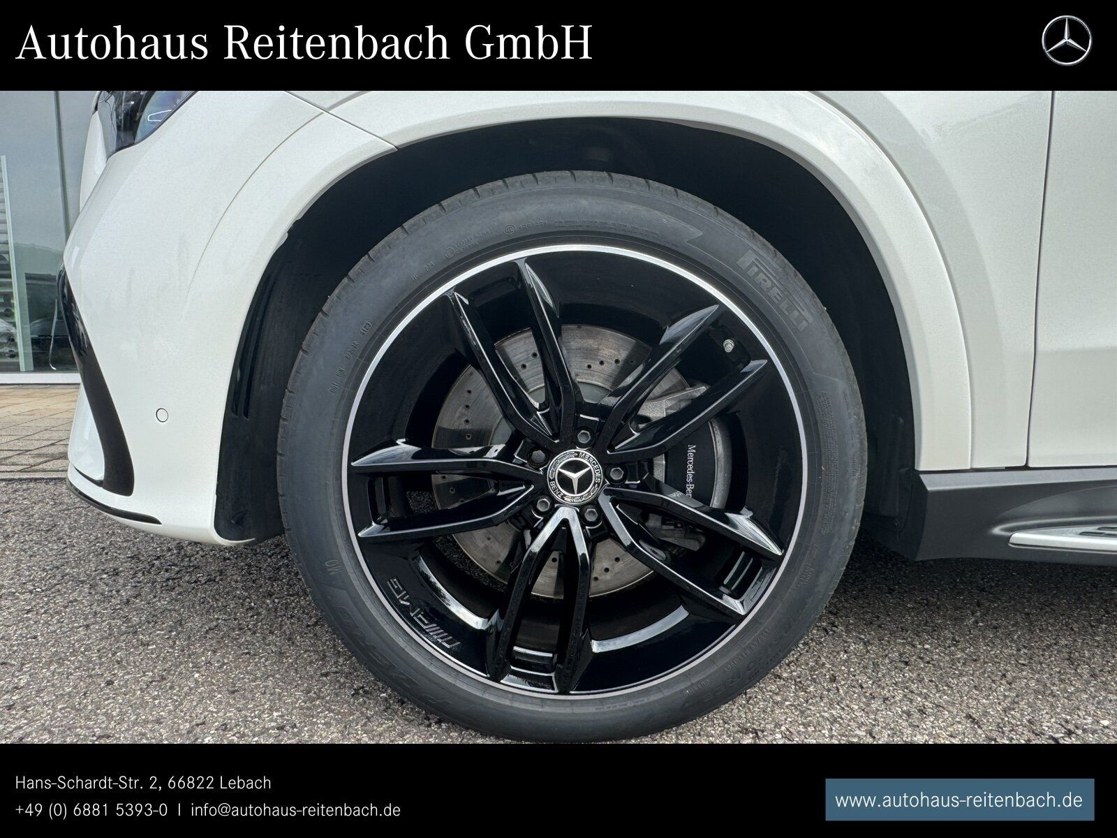 Mercedes-Benz GLE450d 4M AMG+22"+DISTRONIC PANO+STANDHZG+AHK