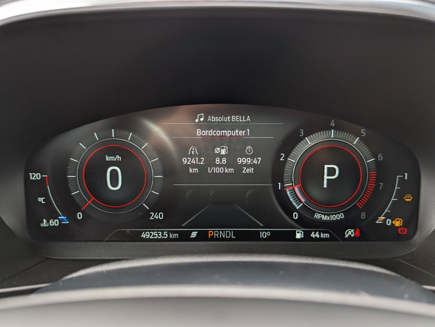 Ford Focus Turnier 1.5 Titanium X Aut - Samsaru's Car Outlet