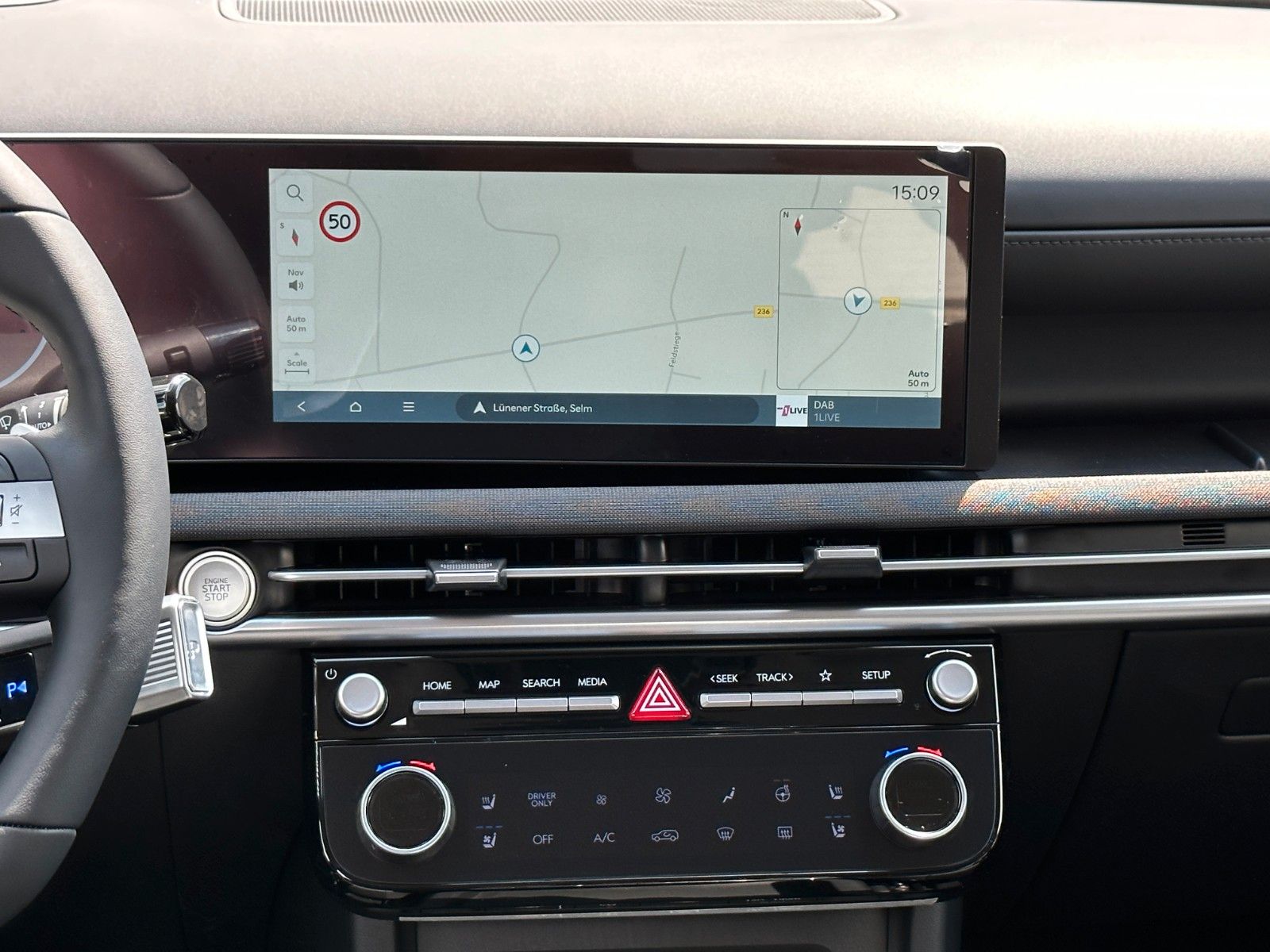 Hyundai Tucson Prime Plug-In Hybrid 4WD - Samsaru's Car Outlet
