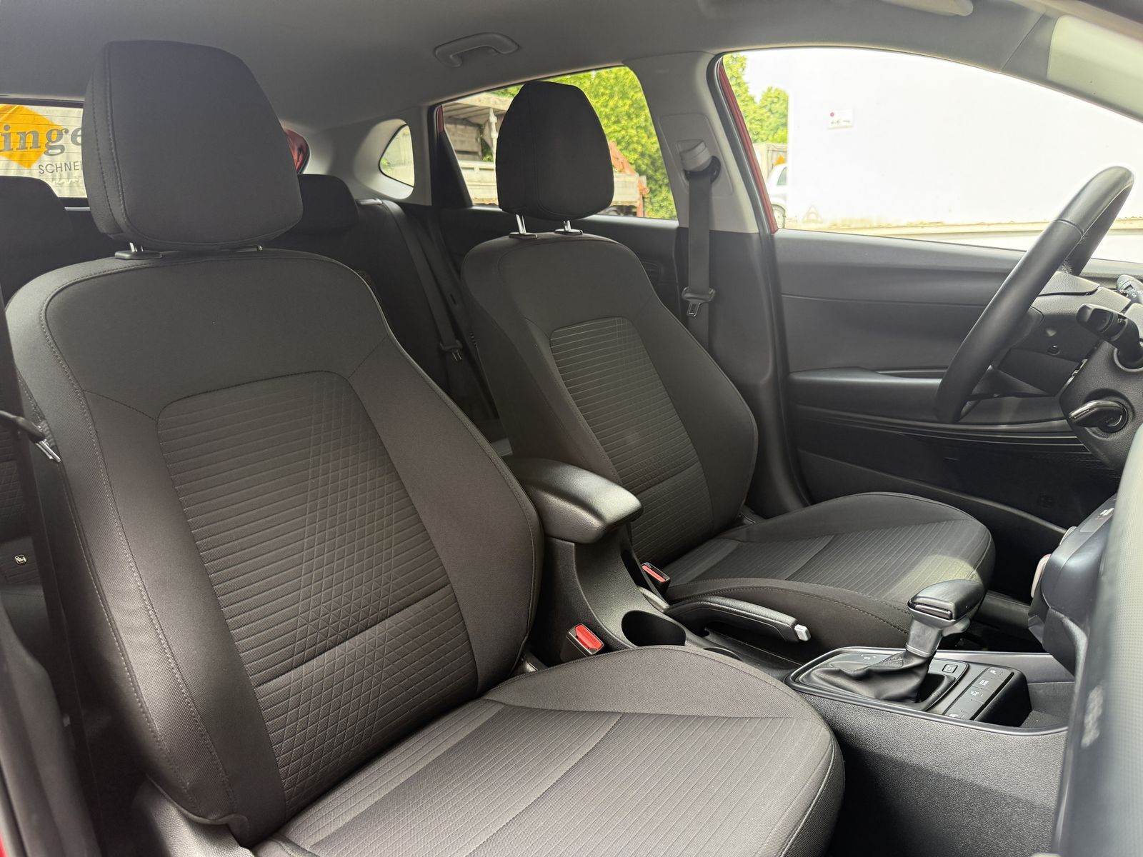 Hyundai i20 Edition 30 Mild-Hybrid - Samsaru's Car Outlet