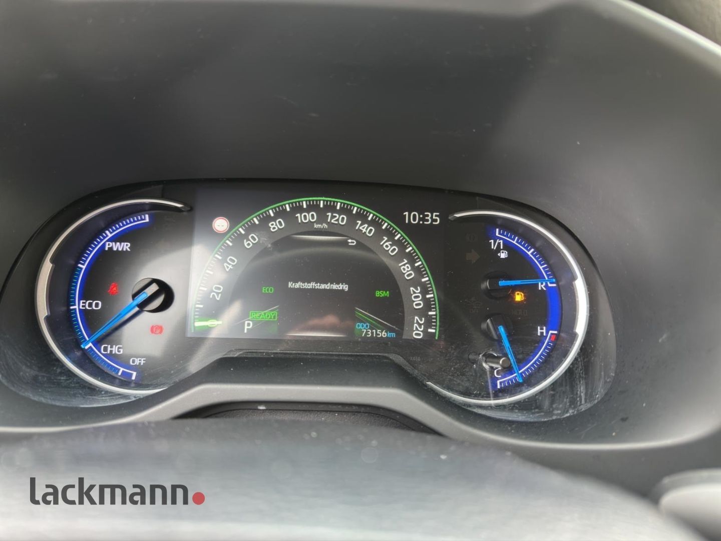 Toyota RAV 4 2.5 Hybrid 4x4 Team - Samsaru's Car Outlet