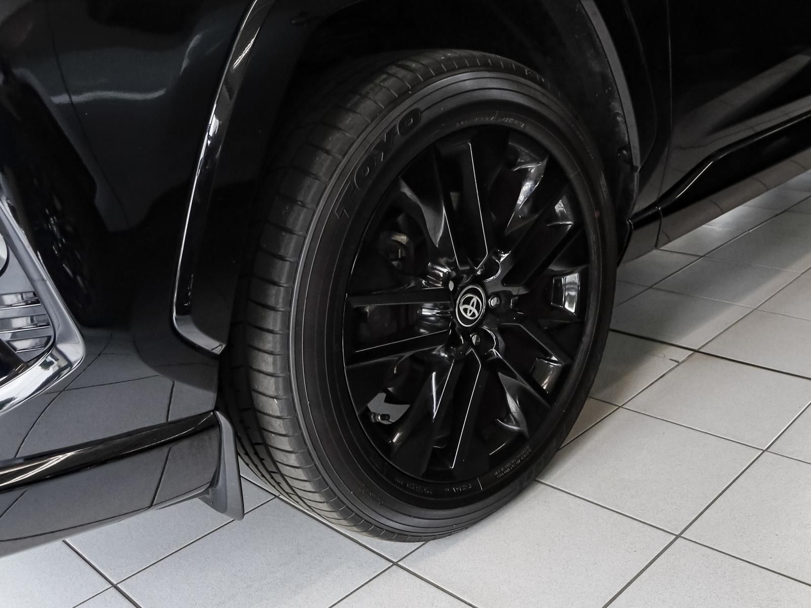 Toyota RAV 4 2.5 VVT-i Hybrid 4x4 BLACK EDITION - Samsaru's Car Outlet