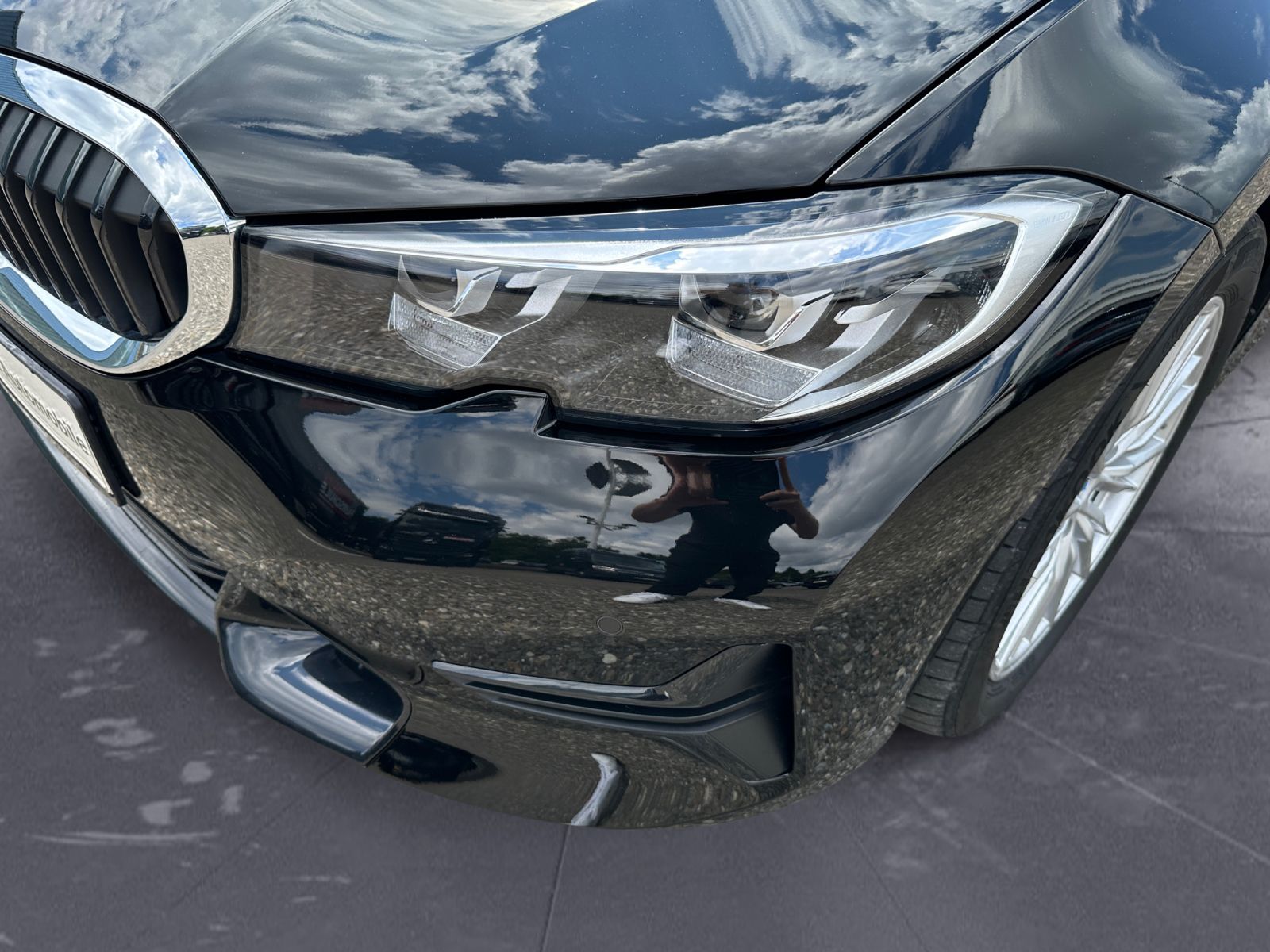 BMW 320e Touring Sport Line - Samsaru's Car Outlet