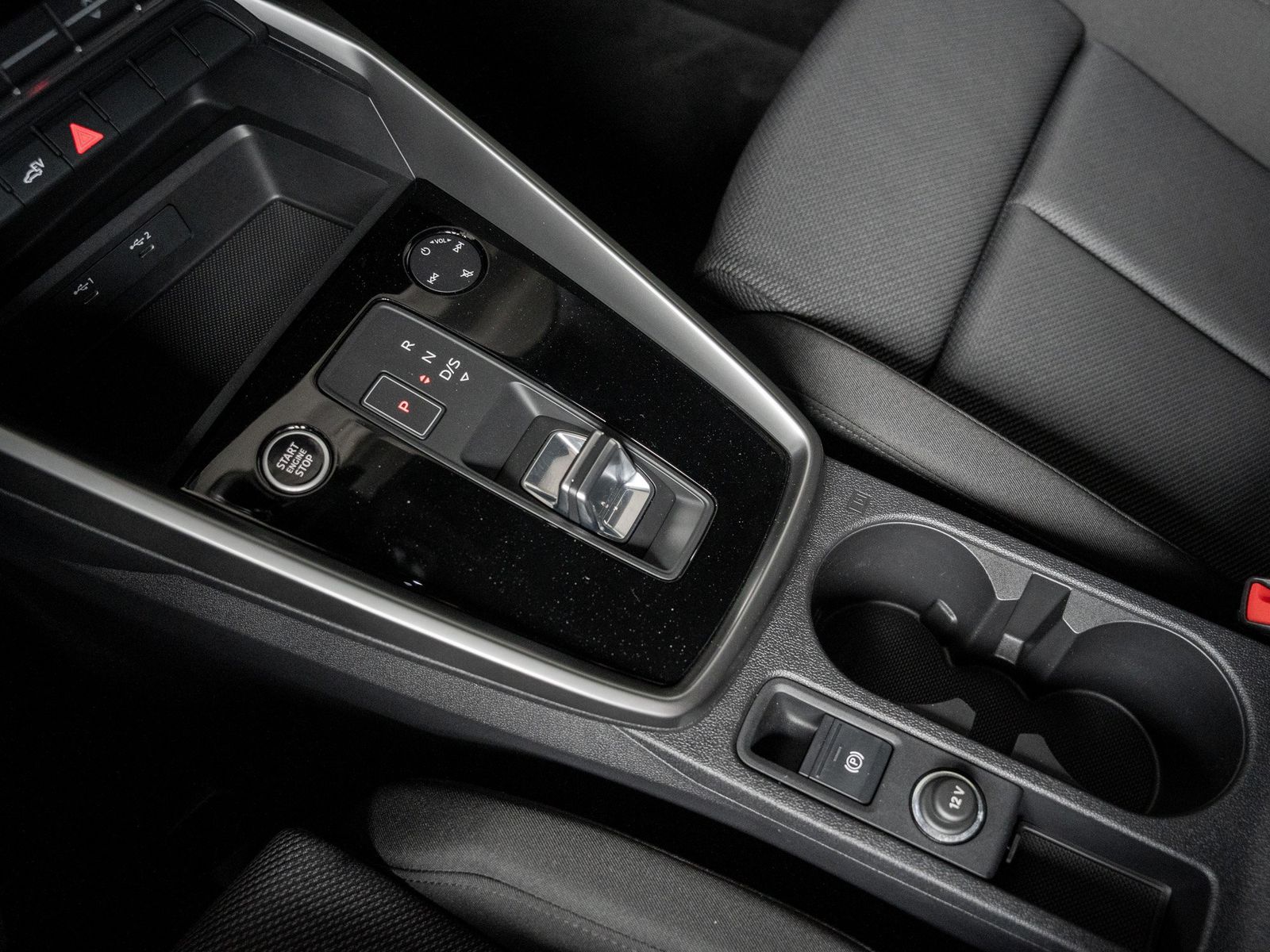 Audi A3 40 1.4 TFSI e-tron Sportback basis 40 TFSI e