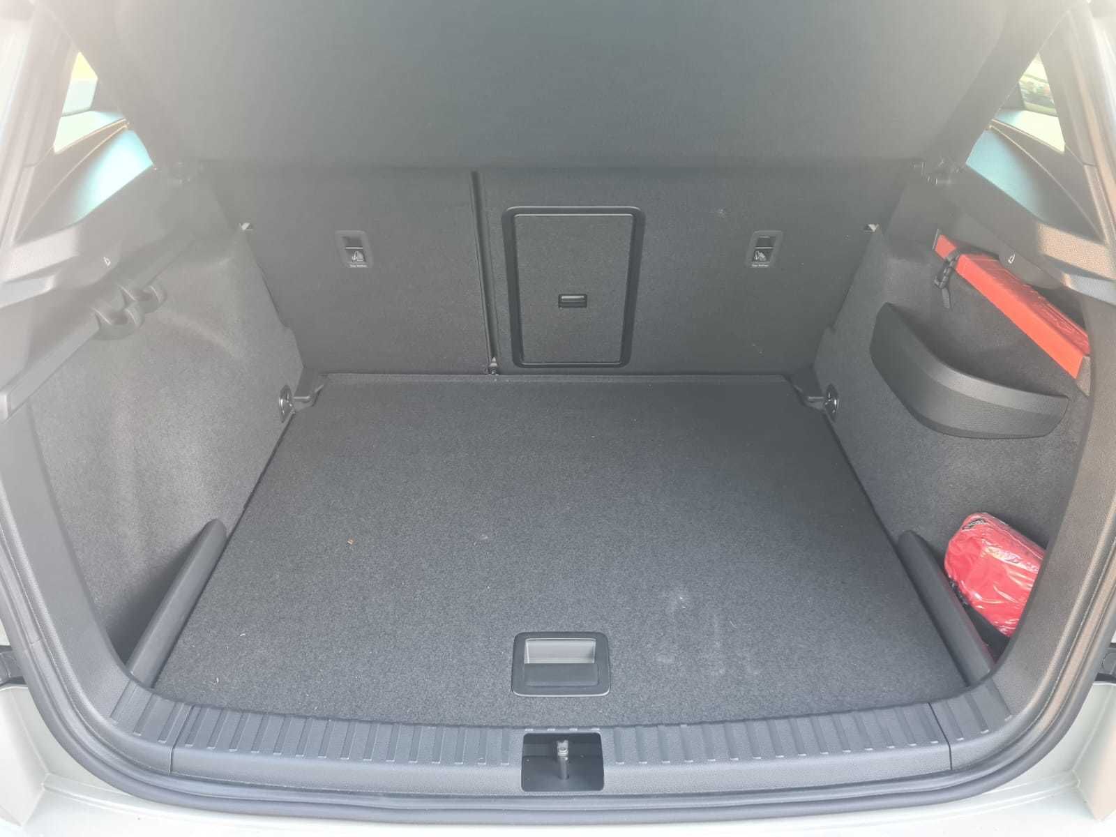 Skoda Karoq Sportline 1.5 TSI DSG Lounge AHK Matrix