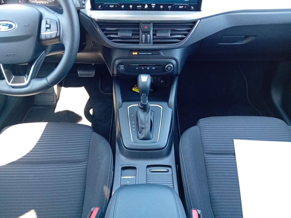 Ford Focus Turnier 1.0 EcoBoost Hybrid Aut. TITANIUM