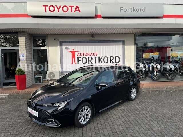 Toyota Corolla Touring Sports 1.8 Hybrid - LED, NAVI, S
